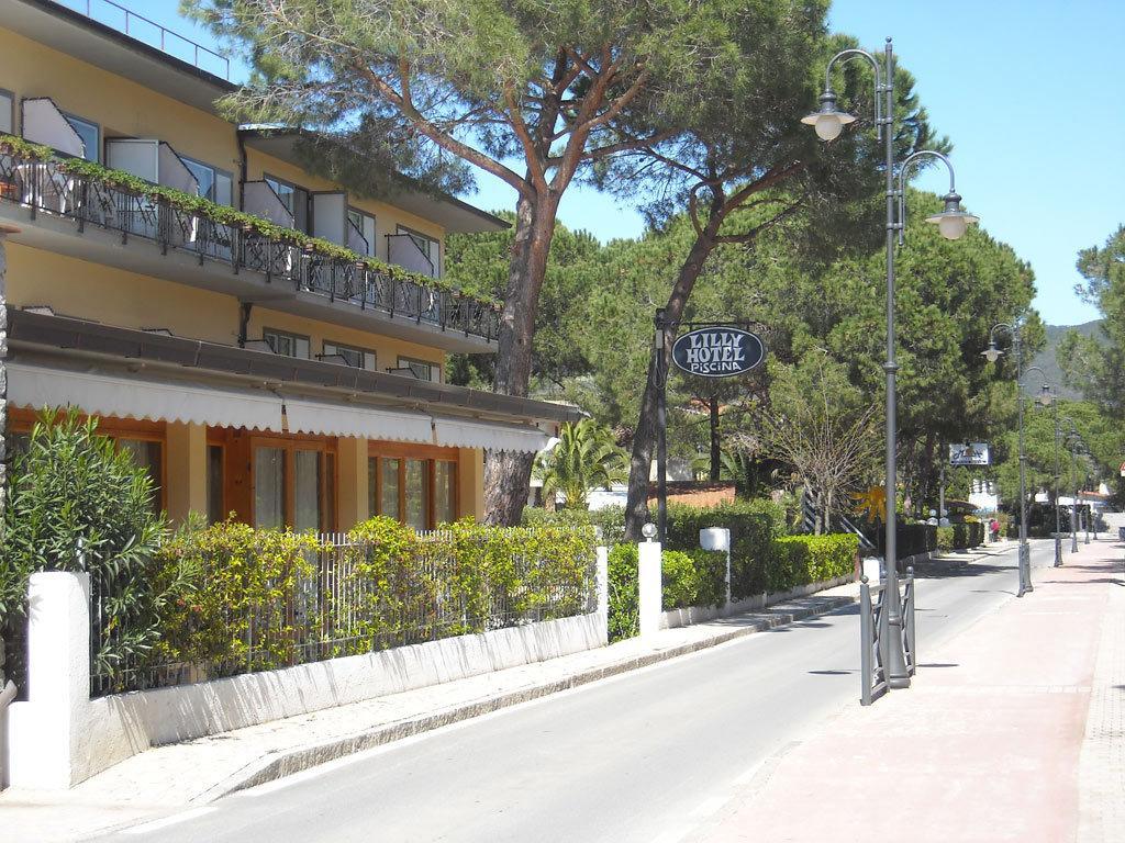 Hotel Lilly Marina di Campo Esterno foto